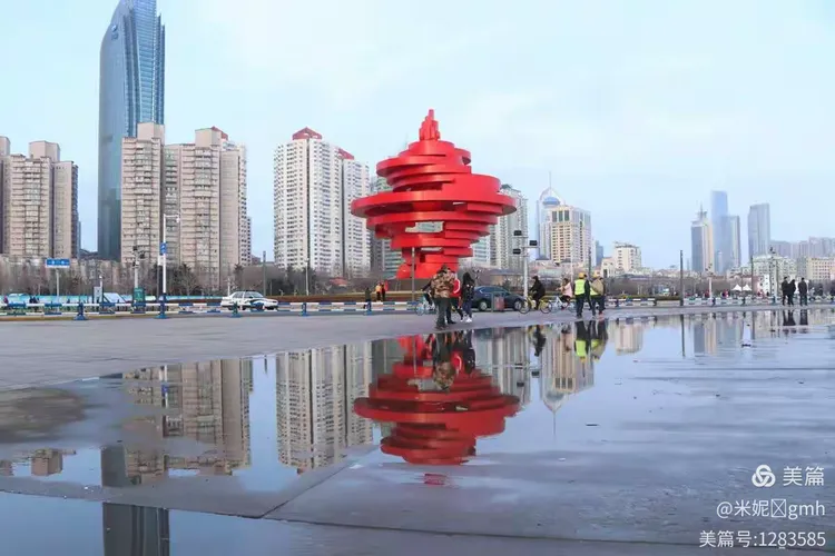 五四广场的夜色